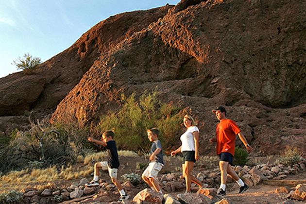 Family Hike in Tempe