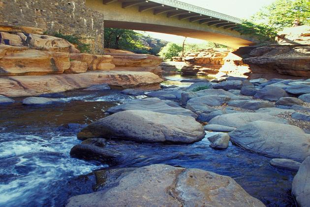 Oak Creek Canyon Bridge