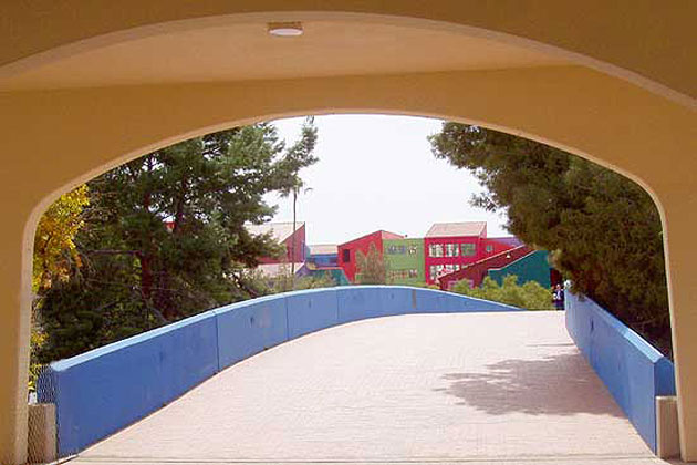 Garces Footbridge